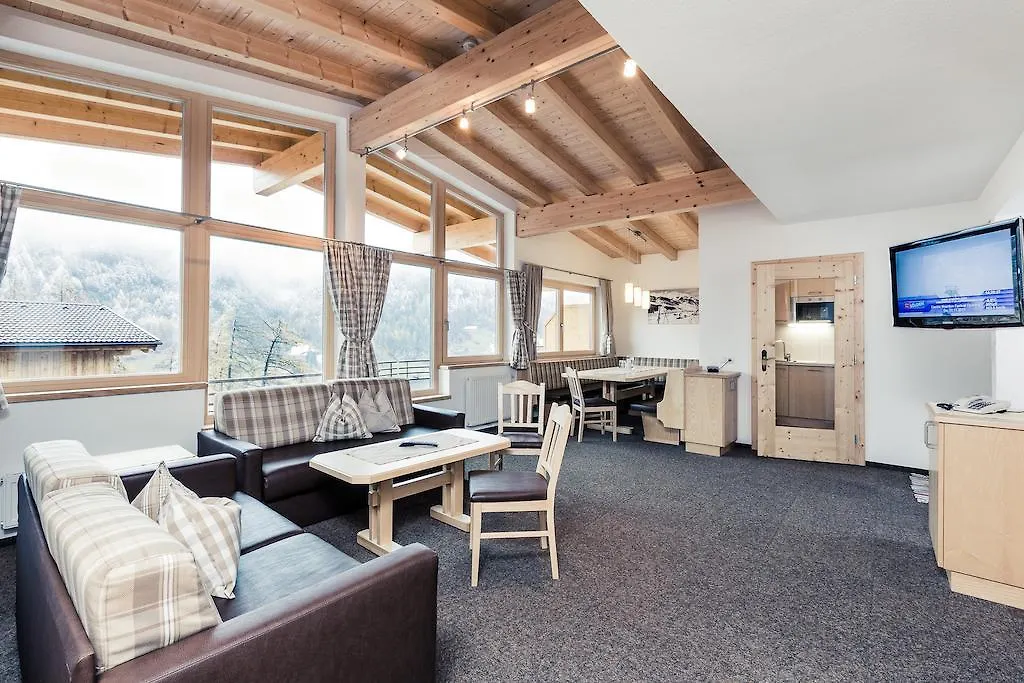 Leni Mountain Appartements Sölden Apartment