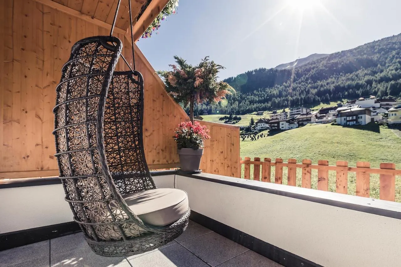 Leni Mountain Appartements Sölden Apartment